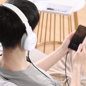 Dây âm thanh 3.5mm UGREEN AV112 Vỏ bện vải sợi tổng hợp dài từ 0.5-5m 20 Dây âm thanh 3.5mm UGREEN AV112 Vỏ bện vải sợi tổng hợp dài từ 0.5-5m