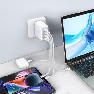 Củ sạc nhanh GaN 100W 3C1A chân tròn UGREEN CD226 11 Củ sạc nhanh GaN 100W 3C1A chân tròn UGREEN CD226