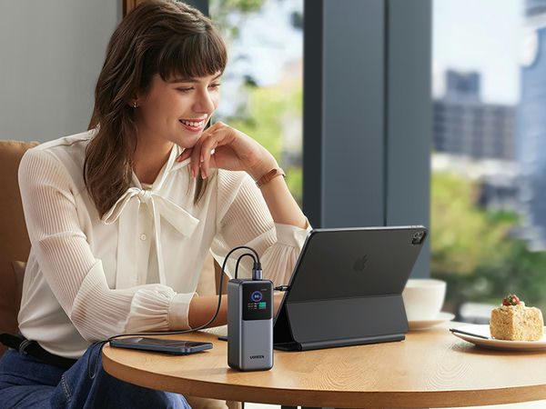 2 pin sạc dự phòng Ugreen phù hợp cho những chuyến đi xa 10 pin sạc dự phòng