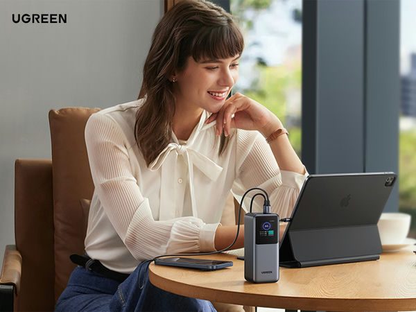 Pin sạc dự phòng Ugreen 20000mAh – Năng lượng cả ngày dài 10 Pin sạc dự phòng