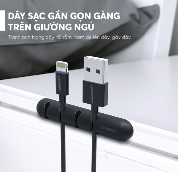 Giá đỡ kẹp dây cáp Ugreen LP114 136 Giá đỡ kẹp dây cáp Ugreen LP114 dạng khe cài, dán trên tường và bàn làm việc