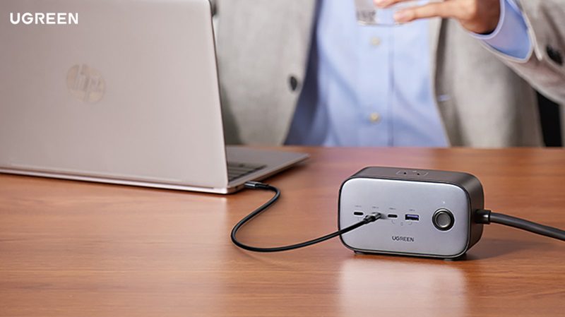 Gấp đôi tiện lợi khi ổ cắm điện và củ sạc nhanh là một 8 Củ sạc nhanh